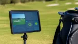 Blue Tees Rainmaker incorpora una pantalla LCD a su monitor de lanzamiento portátil